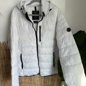 LIKE NEW Men’s A&F Bright White Puffer Jacket